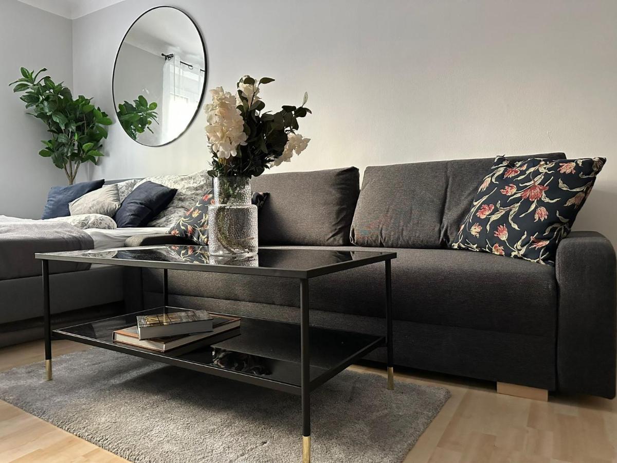 Balcony Apartment, 1 Min To U1 Reumannplatz Виена Екстериор снимка